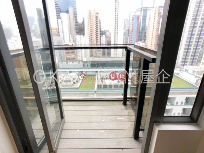 Stylish 2 bedroom with balcony | For Sale | Centre Point 尚賢居 Sales Listings