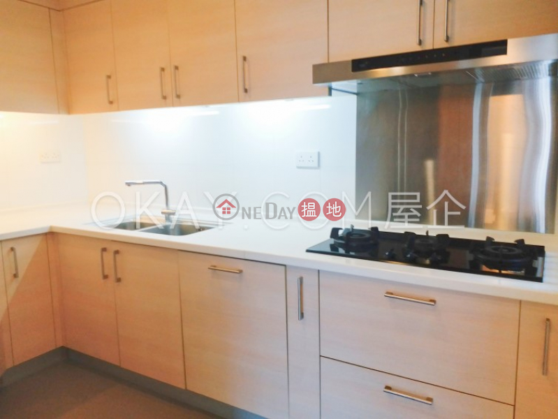 HK$ 49,000/ month Robinson Place | Western District, Elegant 3 bedroom in Mid-levels West | Rental