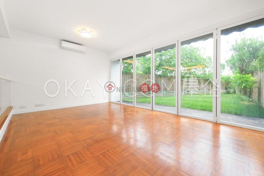 Unique house with rooftop | Rental, Stanley Court 海灣園 Rental Listings | Southern District (OKAY-R16661)