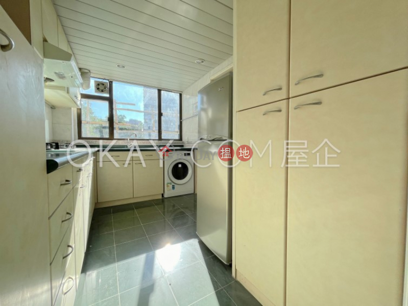 Rare 3 bedroom on high floor with balcony & parking | Rental | Oxford Court 豐林閣 Rental Listings