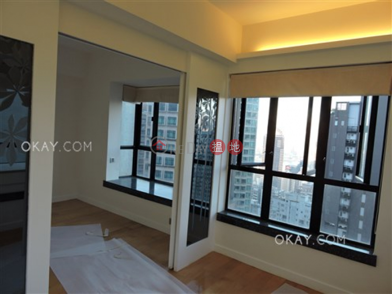 HK$ 34,000/ month | Vantage Park | Western District Lovely 2 bedroom with sea views | Rental