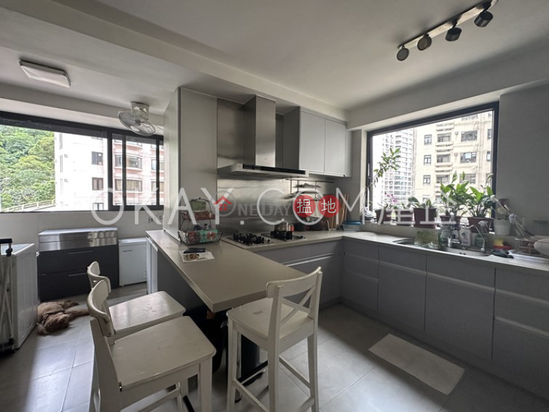 HK$ 47M | Silvercrest, Central District Stylish 4 bedroom with parking | For Sale