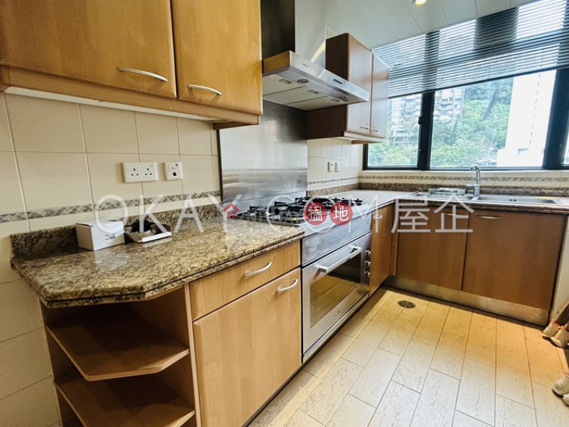 HK$ 75,000/ month Fairlane Tower | Central District Rare 3 bedroom on high floor | Rental