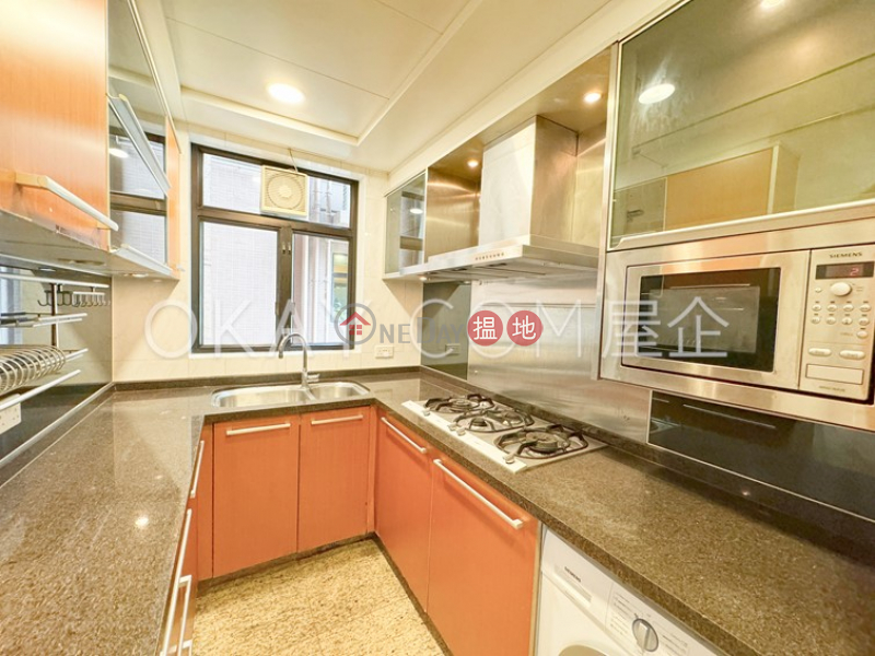 Nicely kept 3 bedroom in Kowloon Station | Rental | The Arch Star Tower (Tower 2) 凱旋門觀星閣(2座) Rental Listings