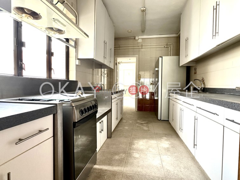 Efficient 3 bed on high floor with sea views & balcony | For Sale 18-40 Belleview Drive | Southern District Hong Kong Sales | HK$ 80M