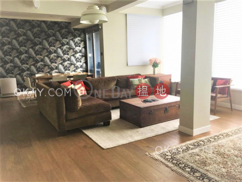 Rare 4 bedroom with balcony | For Sale, Race Course Mansion 銀禧大廈 | Wan Chai District (OKAY-S122940)_0