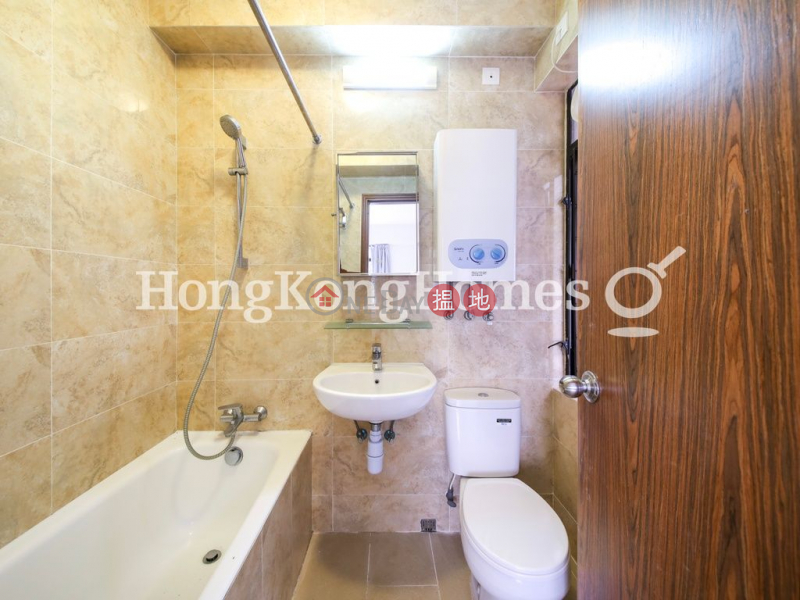 Property Search Hong Kong | OneDay | Residential, Rental Listings | 3 Bedroom Family Unit for Rent at 89 Blue Pool Road