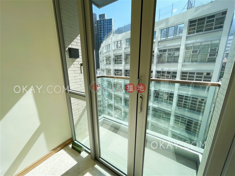 HK$ 29,800/ month | Emerald House (Block 2) | Western District Elegant 3 bedroom with balcony | Rental