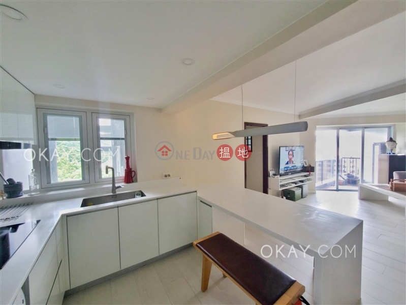 Lovely 2 bedroom with sea views & balcony | For Sale, 1 Discovery Bay Road | Lantau Island | Hong Kong Sales HK$ 9.38M