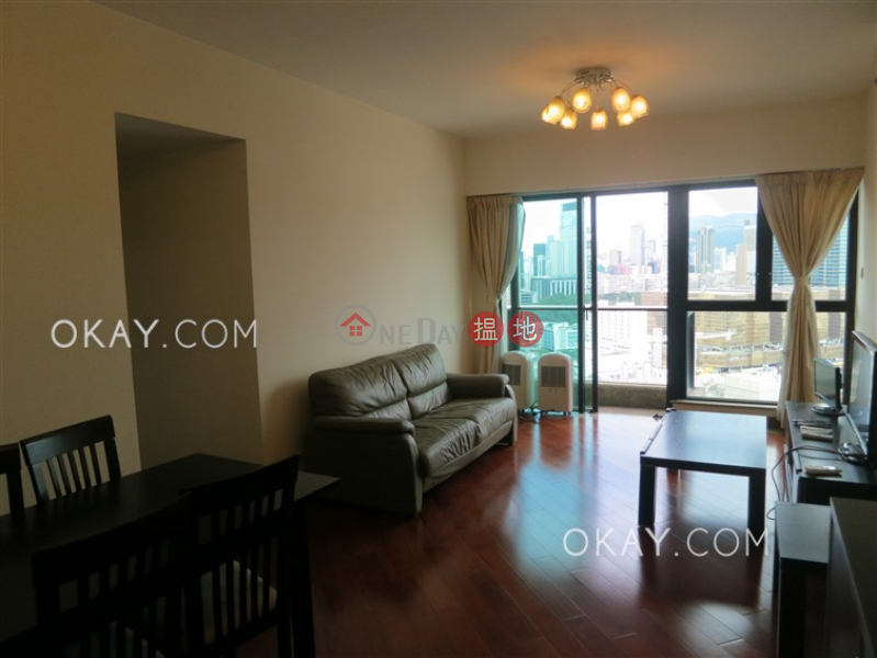 Charming 3 bedroom with sea views & balcony | Rental | The Arch Moon Tower (Tower 2A) 凱旋門映月閣(2A座) Rental Listings