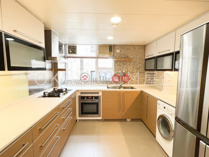 Property Search Hong Kong | OneDay | Residential | Rental Listings Nicely kept 3 bed on high floor with sea views | Rental