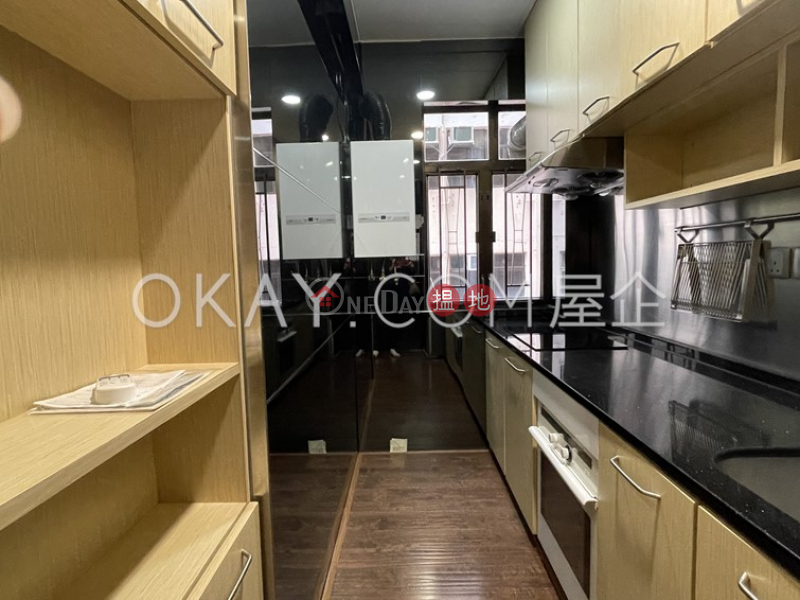HK$ 26,800/ month, Hoi Kung Court, Wan Chai District Charming 2 bedroom in Causeway Bay | Rental