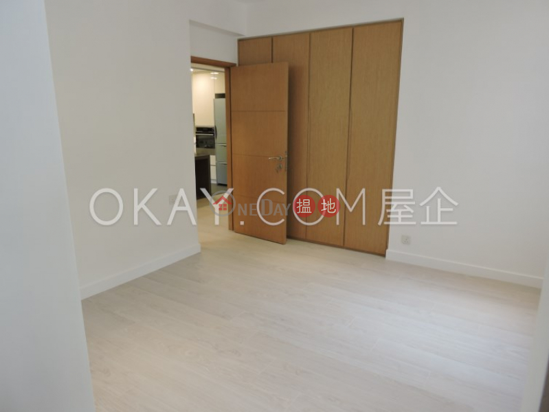 HK$ 63,000/ month, Wealthy Heights, Central District Efficient 3 bedroom with parking | Rental