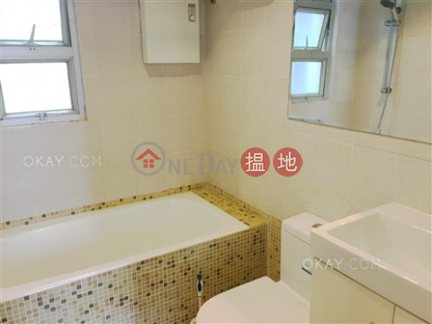 Popular 2 bedroom in Mid-levels West | For Sale | Floral Tower 福熙苑 _0