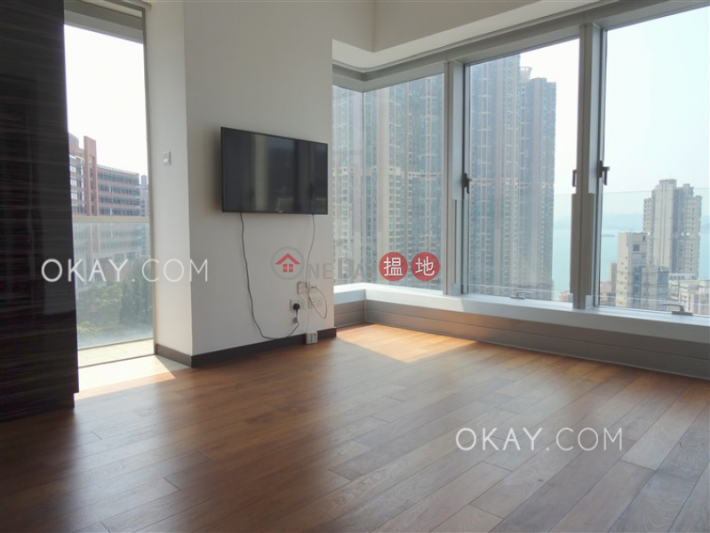 Nicely kept 1 bedroom on high floor with balcony | For Sale 100 Hill Road | Western District Hong Kong, Sales | HK$ 10M