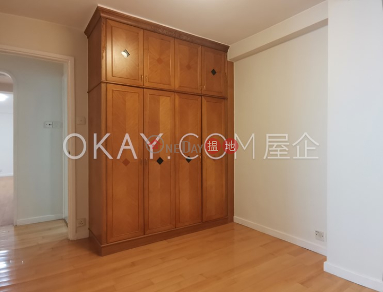 HK$ 35,000/ month | Block 2 Phoenix Court, Wan Chai District Gorgeous 3 bedroom on high floor with balcony & parking | Rental