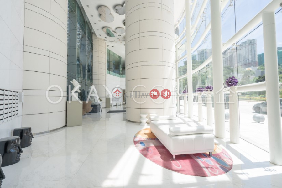 HK$ 35,000/ month | Phase 6 Residence Bel-Air, Southern District | Unique 2 bedroom with sea views & balcony | Rental