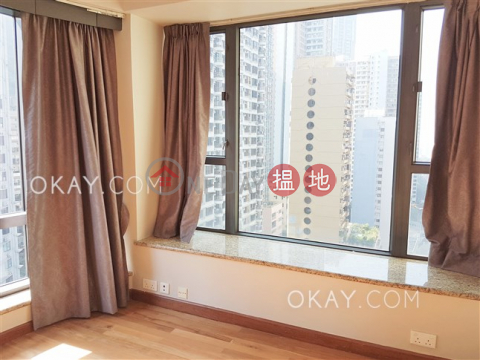 Stylish 3 bedroom in Mid-levels West | For Sale | Palatial Crest 輝煌豪園 _0
