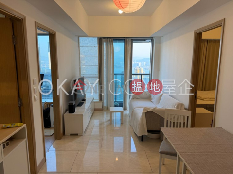 Unique 2 bedroom on high floor with sea views & terrace | Rental | King's Hill 眀徳山 _0