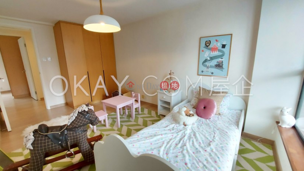 Efficient 3 bedroom with balcony & parking | Rental | 3 Old Peak Road | Central District, Hong Kong | Rental HK$ 82,000/ month