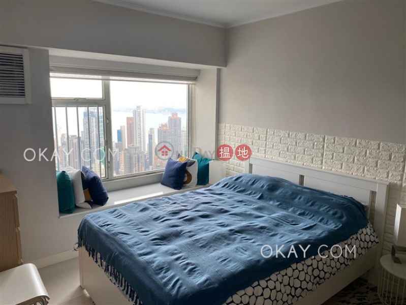 HK$ 52,000/ month | Robinson Place Western District | Gorgeous 3 bedroom with sea views | Rental