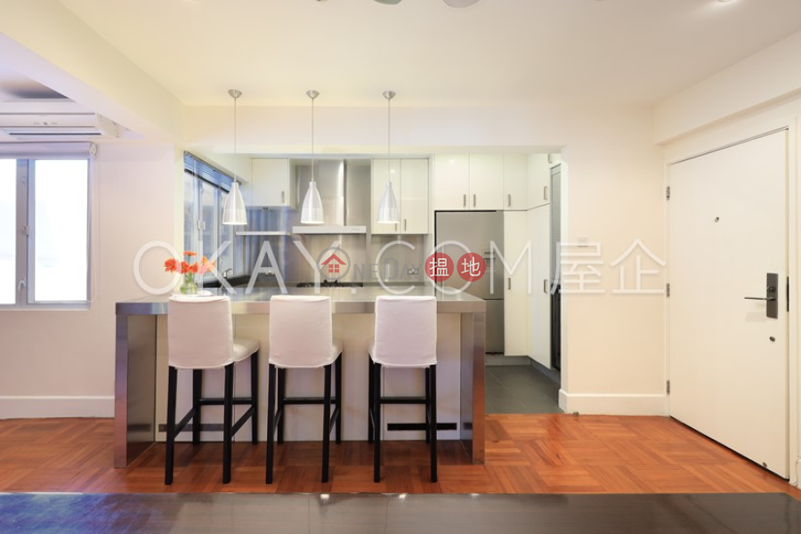 Property Search Hong Kong | OneDay | Residential | Sales Listings Popular 2 bedroom in Mid-levels West | For Sale