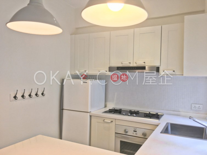 Practical 1 bedroom on high floor with balcony | Rental | Sung Tak Mansion 宋德樓 Rental Listings