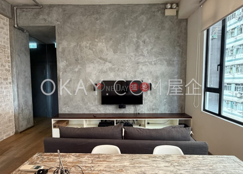 Charming 1 bedroom on high floor with rooftop | Rental | 130 Des Voeux Road West | Western District Hong Kong | Rental, HK$ 35,000/ month
