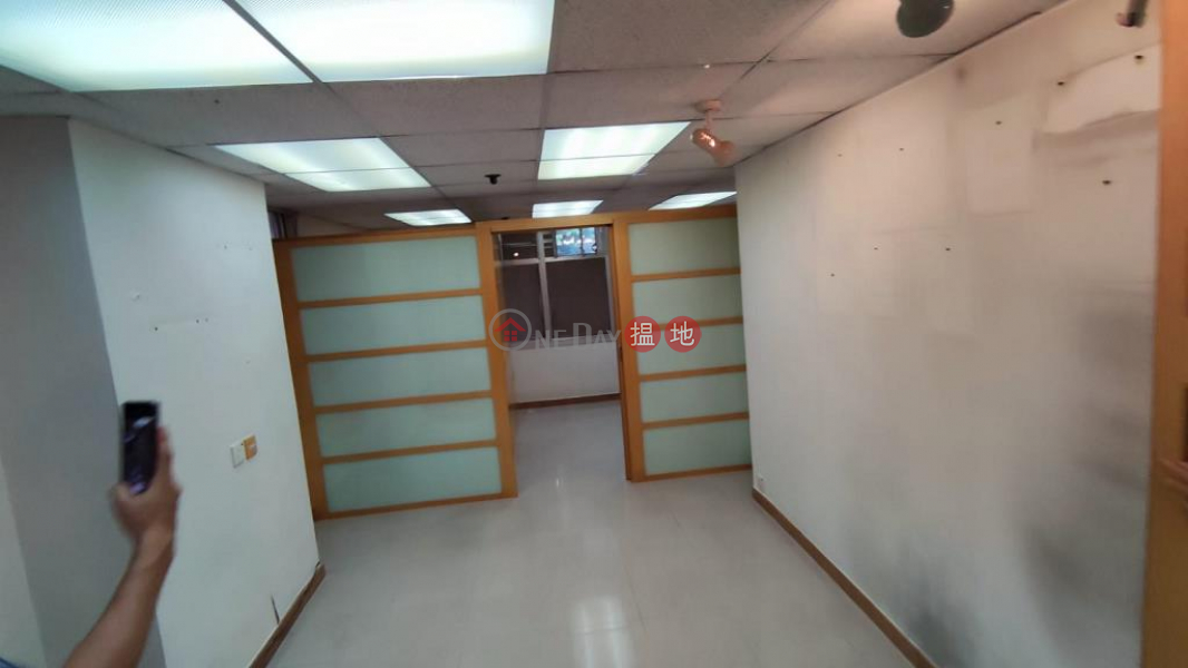 700sq.ft Office for Sale in Wan Chai, Southern Commercial Building 修頓商業大廈 Sales Listings | Wan Chai District (H000383725)