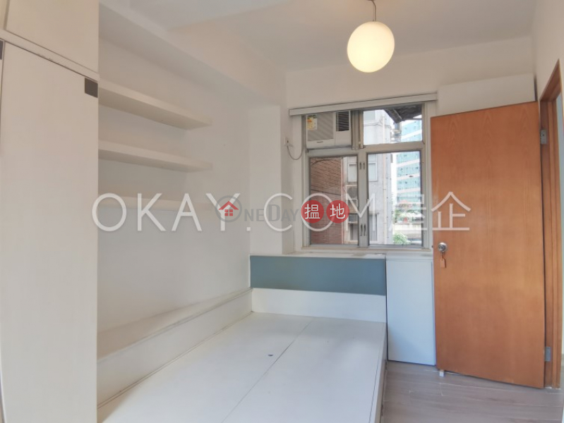 Practical 1 bedroom on high floor with rooftop | For Sale | 26A Peel Street 卑利街26A號 Sales Listings
