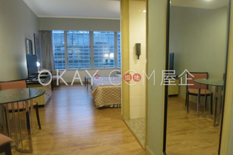 HK$ 9.5M Convention Plaza Apartments | Wan Chai District Generous studio on high floor | For Sale