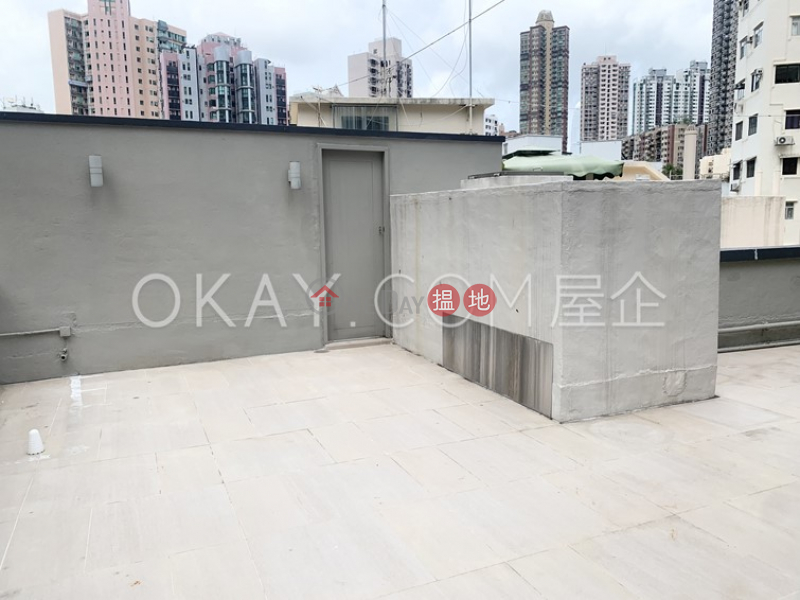 Property Search Hong Kong | OneDay | Residential Sales Listings, Nicely kept 2 bedroom on high floor with rooftop | For Sale