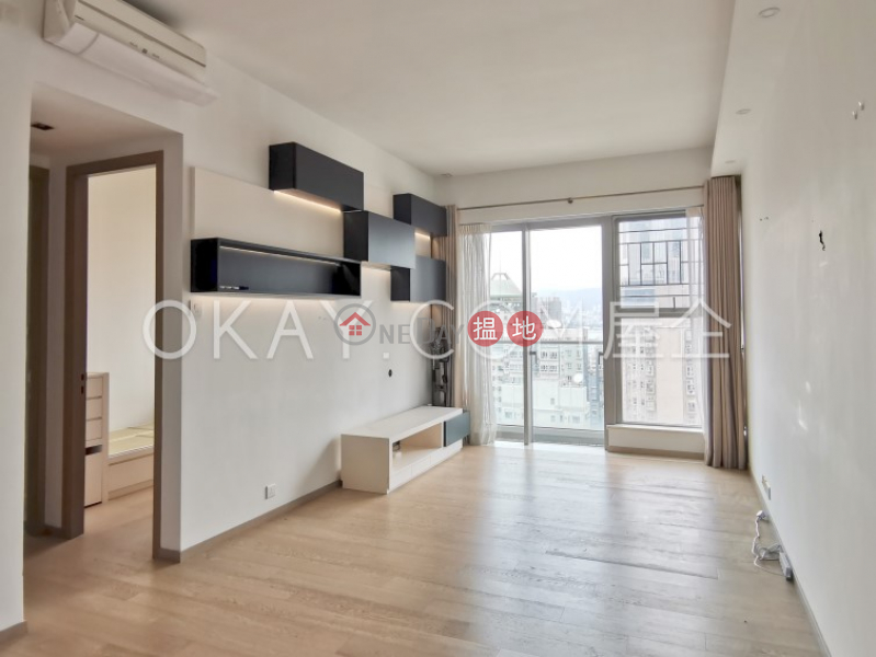 Elegant 2 bedroom on high floor with balcony | Rental | The Summa 高士台 Rental Listings