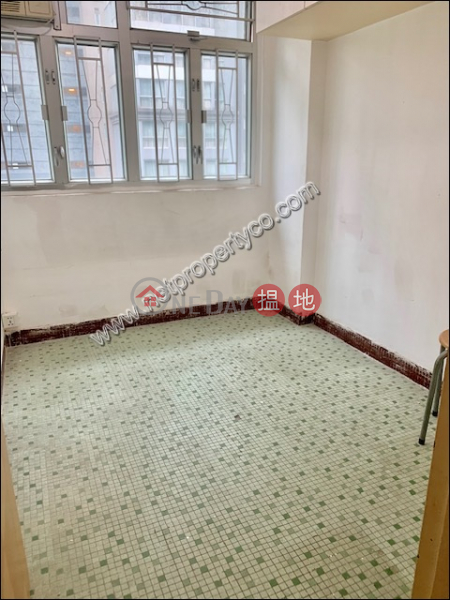 Apartment for Rent in Wanchai | 213-219 Hennessy Road | Wan Chai District, Hong Kong Rental, HK$ 14,998/ month