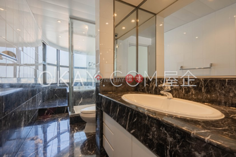 Luxurious 3 bed on high floor with harbour views | Rental | Queen\'s Garden 裕景花園 Rental Listings