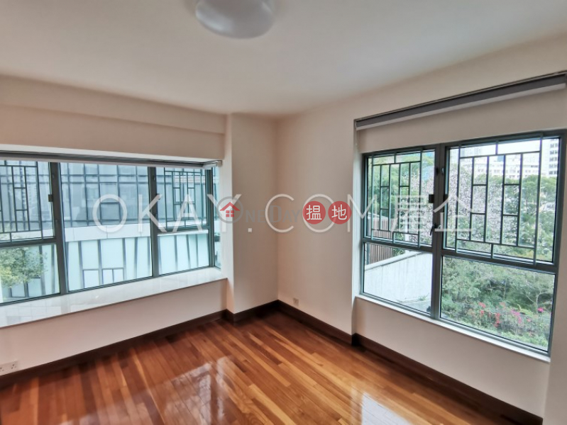 HK$ 30,000/ month The Floridian Tower 2 | Eastern District Nicely kept 3 bedroom in Quarry Bay | Rental