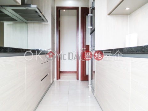 Exquisite 3 bedroom on high floor with balcony | Rental | The Avenue Tower 2 囍匯 2座 _0