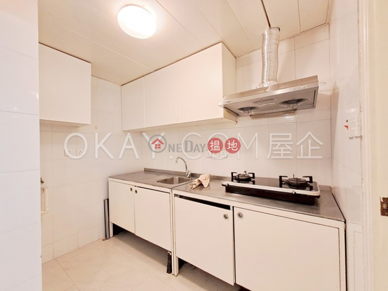 Gorgeous 3 bedroom with terrace | Rental, Happy View Court 華景閣 Rental Listings | Wan Chai District (OKAY-R5831)