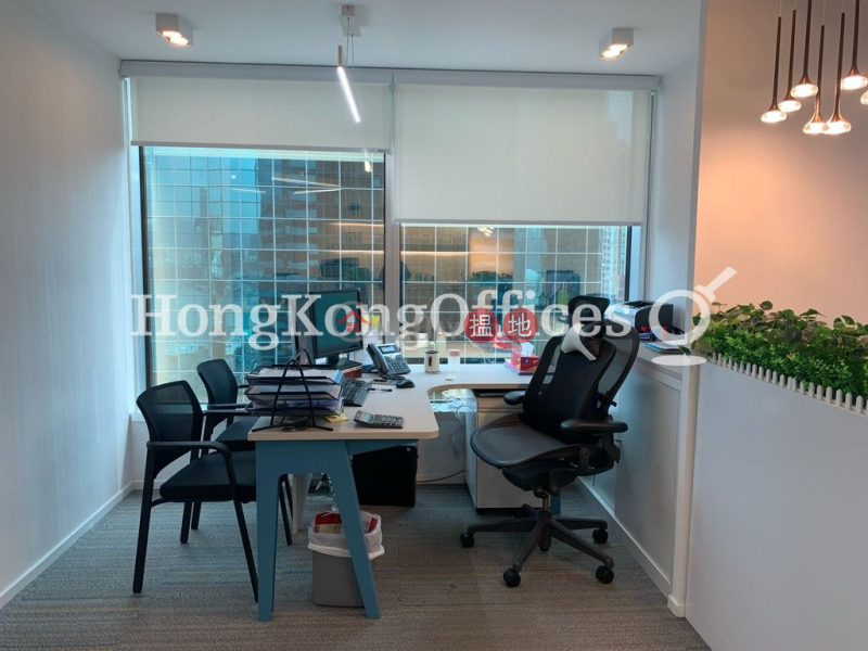 中環廣場寫字樓租單位出租|灣仔區中環廣場(Central Plaza)出租樓盤 (HKO-15325-AGHR)