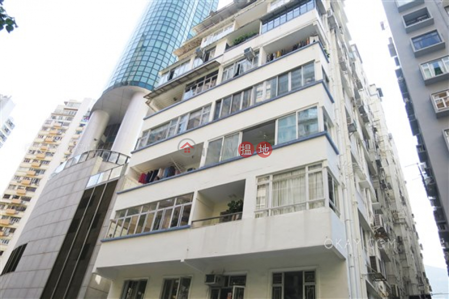Lovely 3 bedroom with balcony | Rental, Blue Pool Mansion 藍塘大廈 Rental Listings | Wan Chai District (OKAY-R73528)