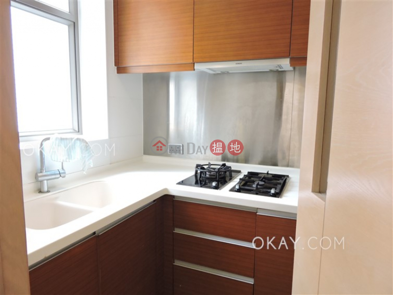 HK$ 35,000/ month | Island Crest Tower 1 Western District Stylish 2 bedroom on high floor with balcony | Rental