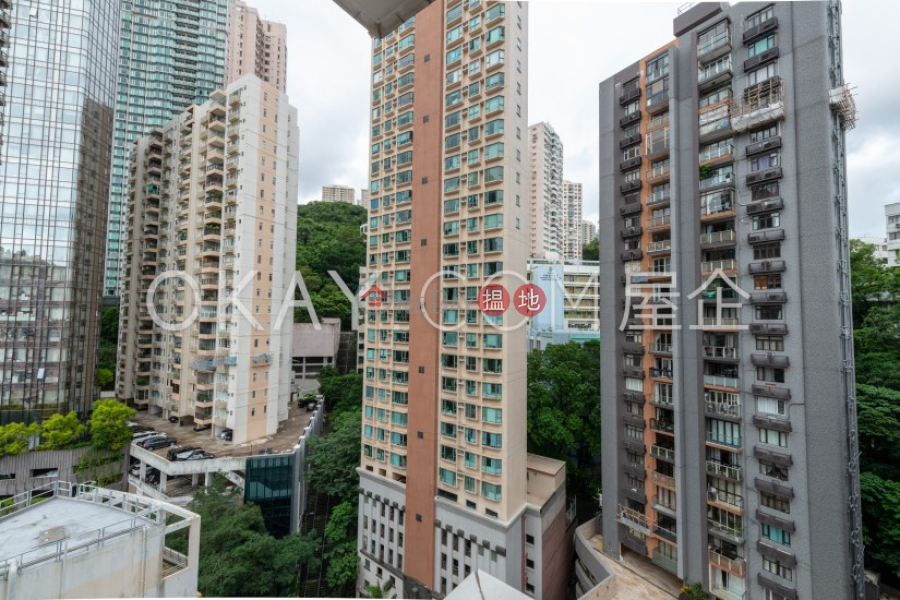 Lovely 3 bedroom with balcony & parking | Rental | Royal Court 騰黃閣 Rental Listings