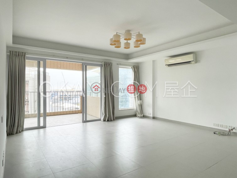 Efficient 4 bedroom with balcony & parking | For Sale | Block 45-48 Baguio Villa 碧瑤灣45-48座 Sales Listings