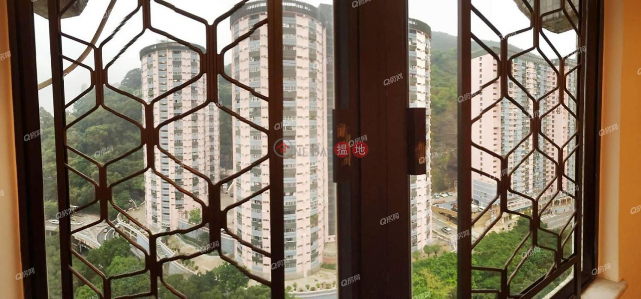 Dragon Centre Block 2 | 3 bedroom High Floor Flat for Rent 21-25 Wun Sha Street | Wan Chai District, Hong Kong | Rental | HK$ 25,000/ month
