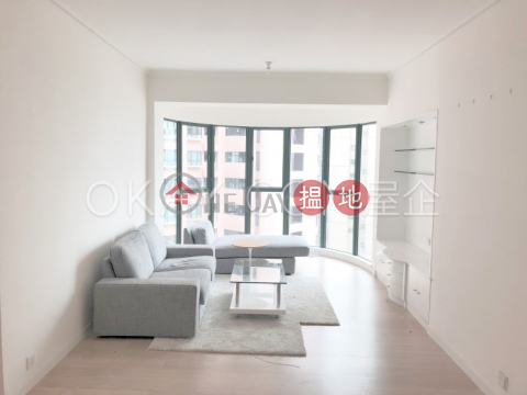 Gorgeous 2 bedroom on high floor with parking | Rental | Hillsborough Court 曉峰閣 _0
