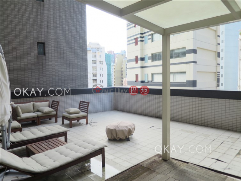 Luxurious 3 bedroom with terrace | Rental | Centrestage 聚賢居 Rental Listings