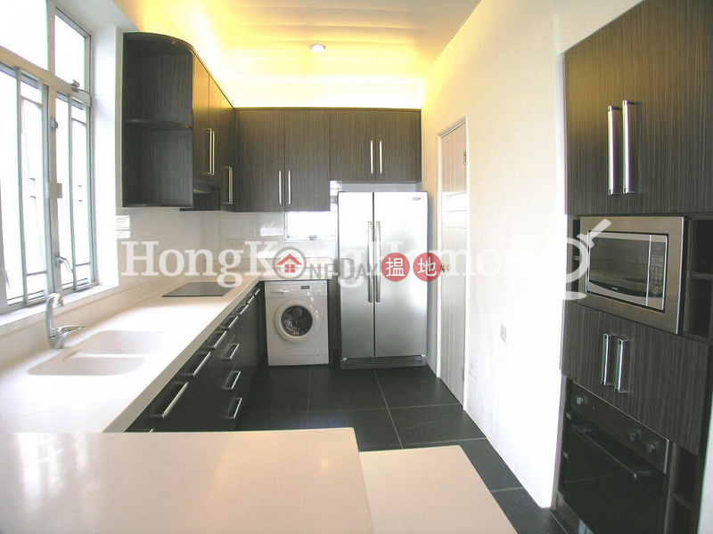 HK$ 79,000/ month House 14 Silver Strand Lodge, Sai Kung, 3 Bedroom Family Unit for Rent at House 14 Silver Strand Lodge