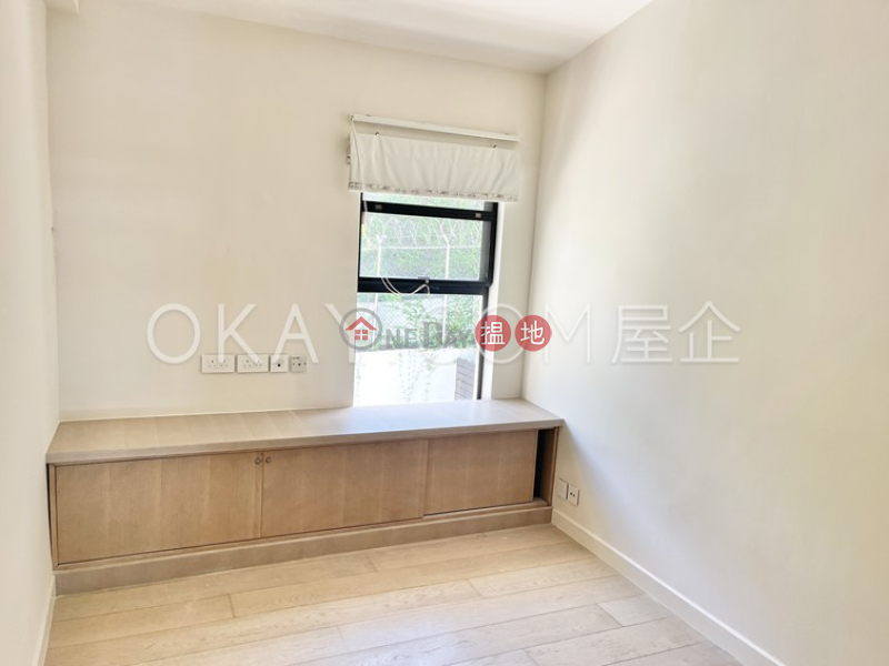 Elegant house with terrace & parking | Rental | Las Pinadas 松濤苑 Rental Listings
