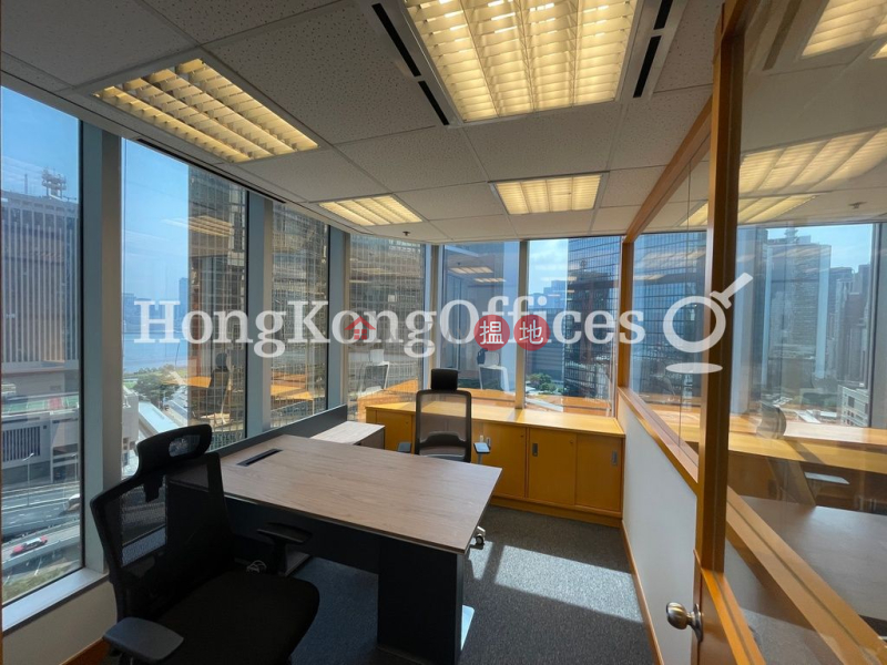 力寶中心寫字樓租單位出租|中區力寶中心(Lippo Centre)出租樓盤 (HKO-16640-AEHR)