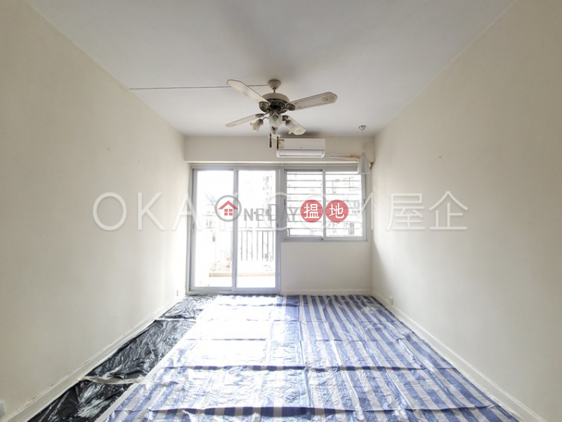 Tasteful 3 bedroom on high floor with balcony | Rental | Village Tower 山村大廈 Rental Listings